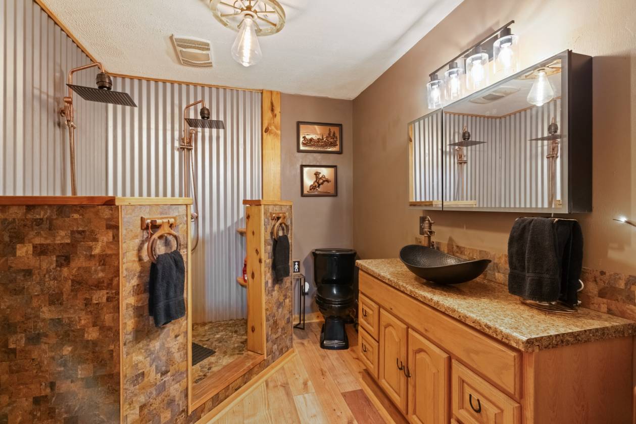 16.59 Acre Equestrian Estate - photo 10
