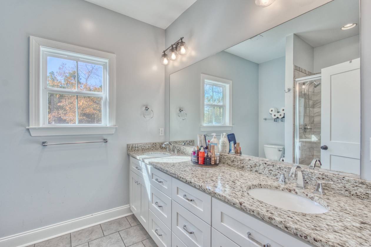 An Equestrian retreat in the heart of Bridle Creek - photo 14