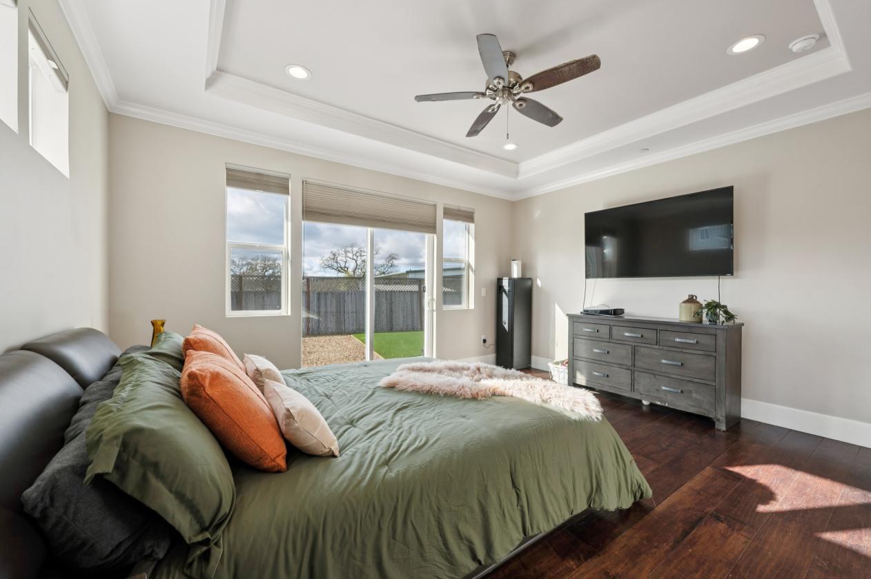 Wine Country Compound with Equestrian Facilities - photo 8