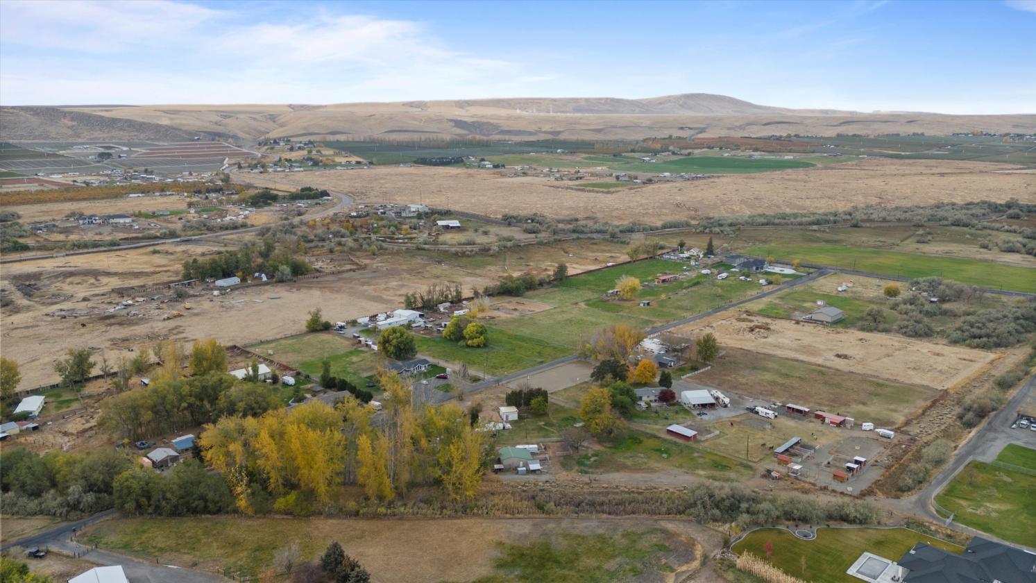 Horse acreage! Irrigated! In-laws quarters! - photo 27