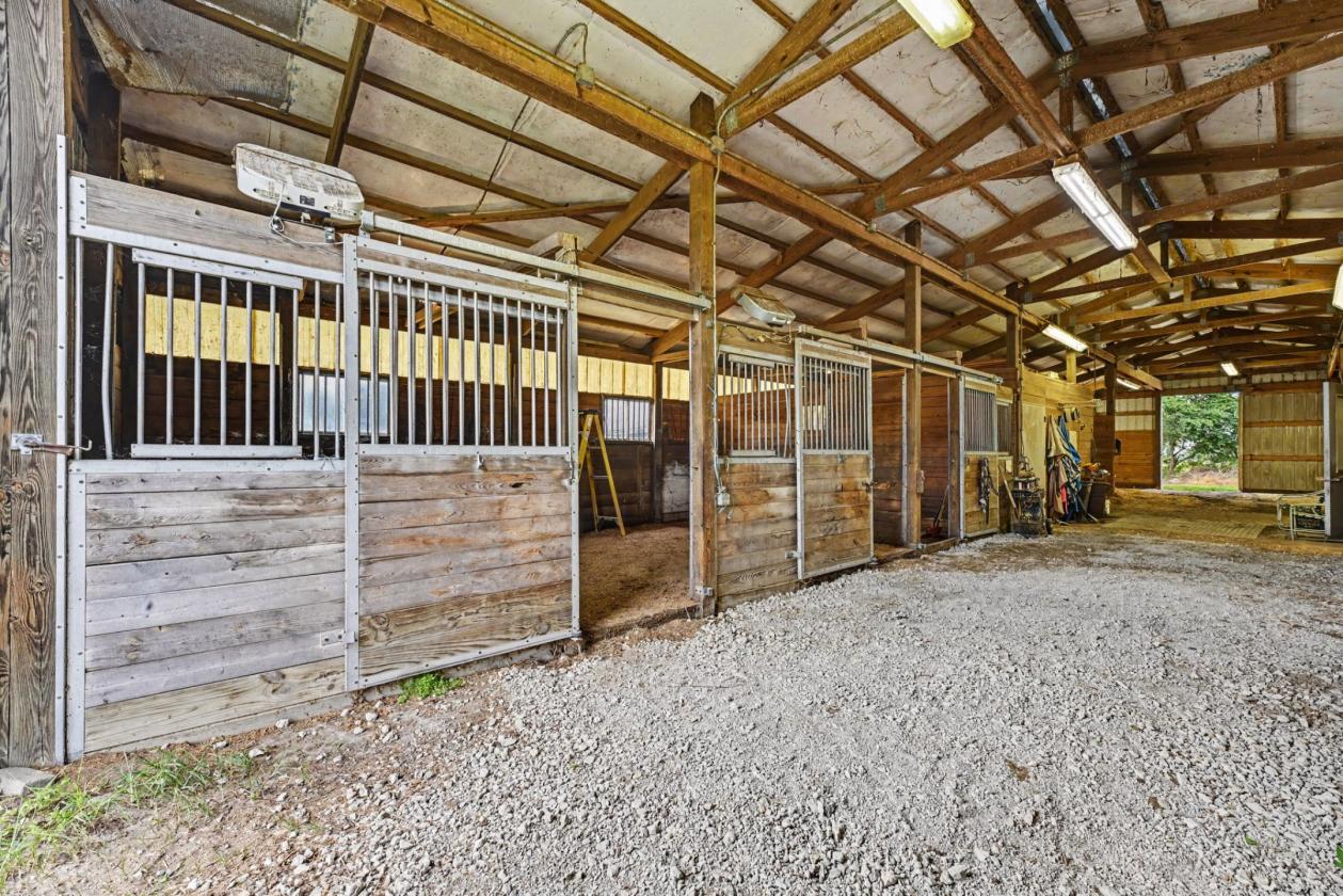 Multi-Generational Equine Estate - photo 24
