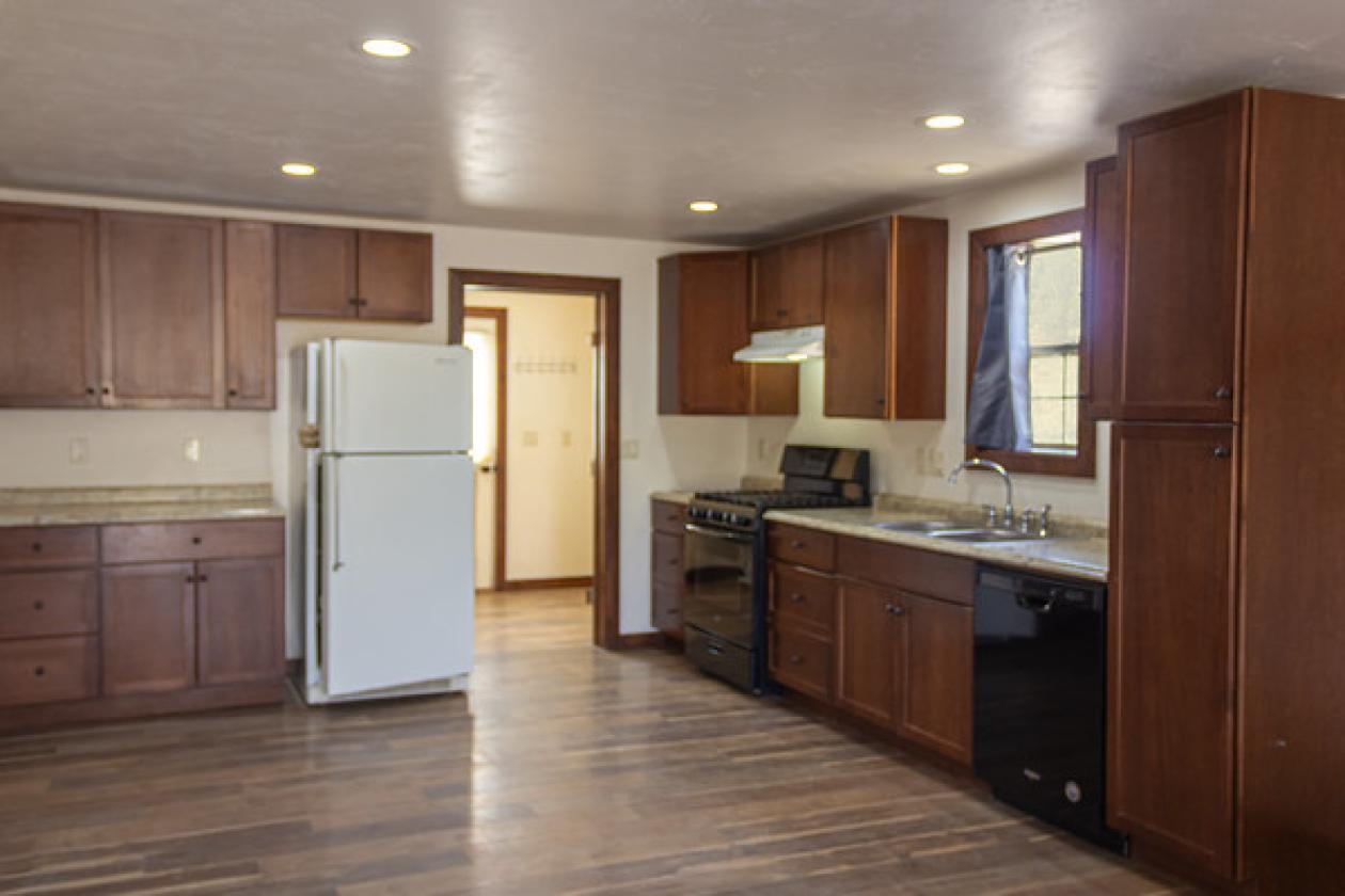 Picturesque 80-acre ranch! - photo 12