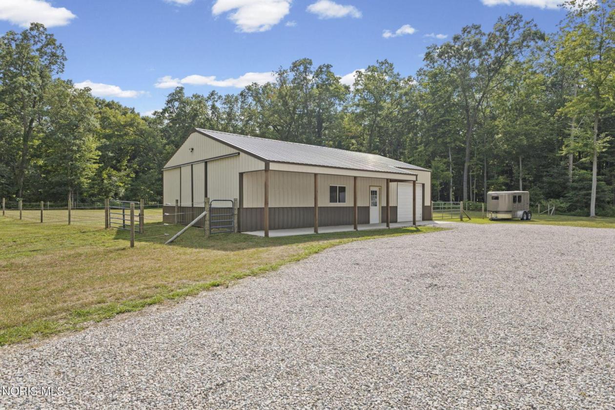 Amazing 15.5 Acre Equestrian Retreat - photo 21