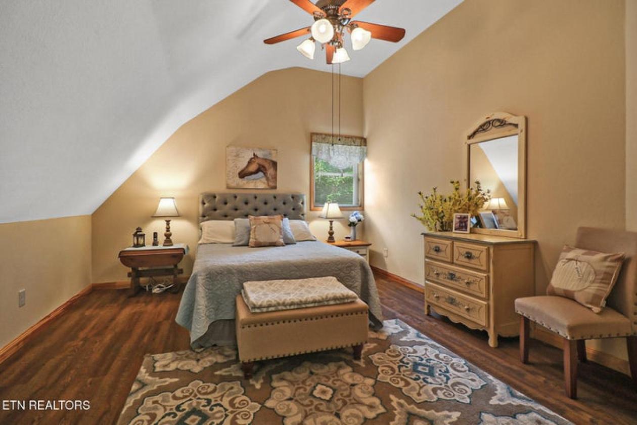 Craftsman home in White Oak community in BSF - photo 23