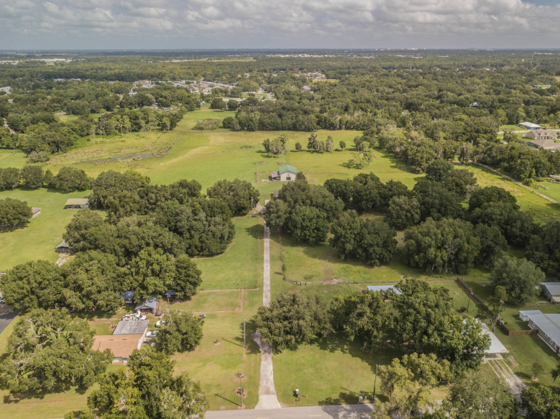 Beautiful Central Florida Estate. Cattle/ Horse farm with a Pool... Lakeland, Polk County