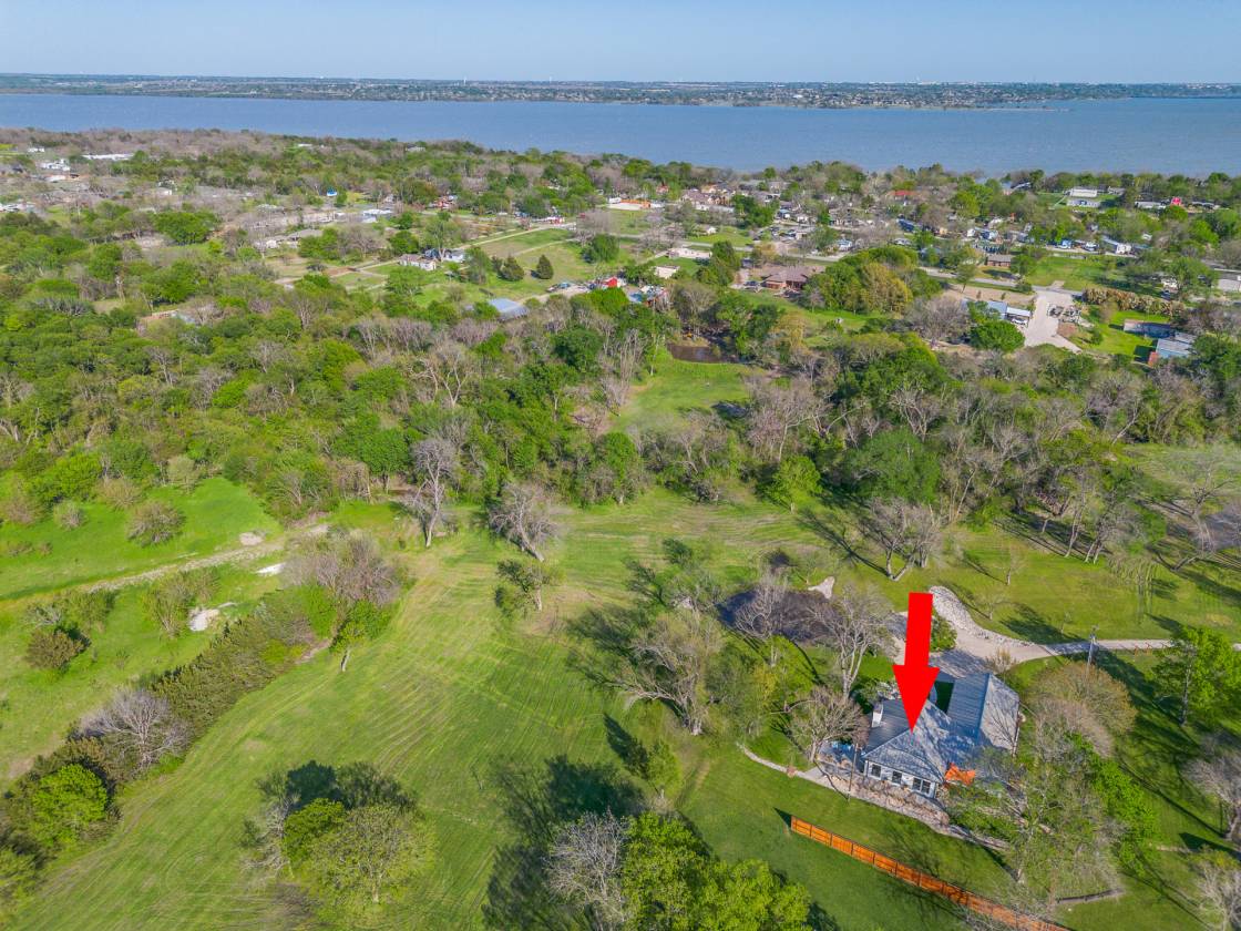 Horse Property for sale.