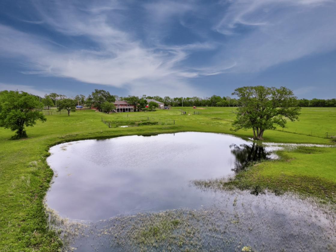 Winfield Kansas, Turn-Key Hobby Farm - photo 11
