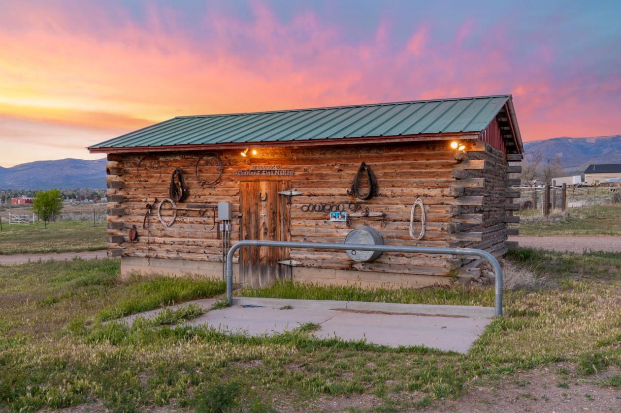 Storybook Luxury Equestrian Estate - photo 11