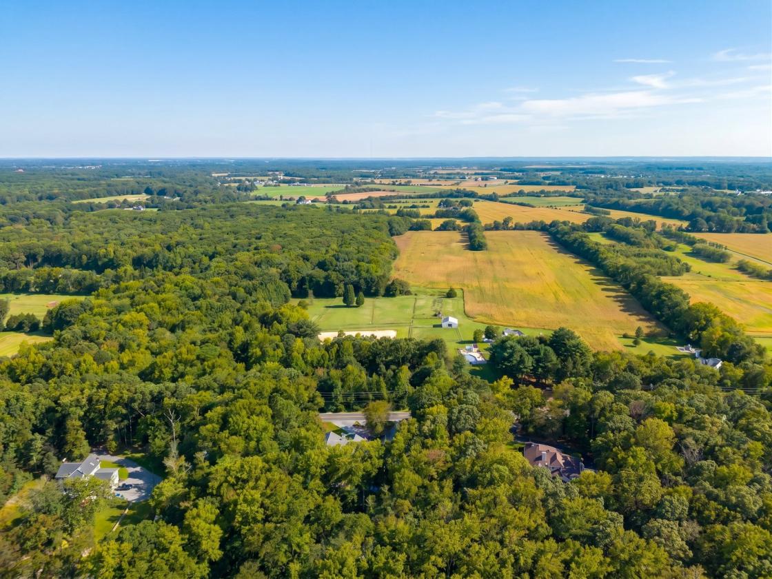 83.90 +/- Acre Estate with Farmhouse/Barn/Pool - photo 20