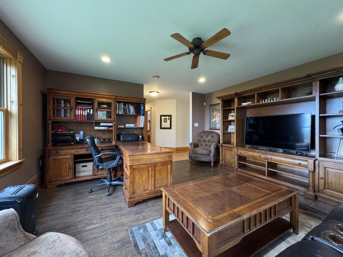 EXCEPTIONAL EQUESTRIAN ESTATE - photo 20