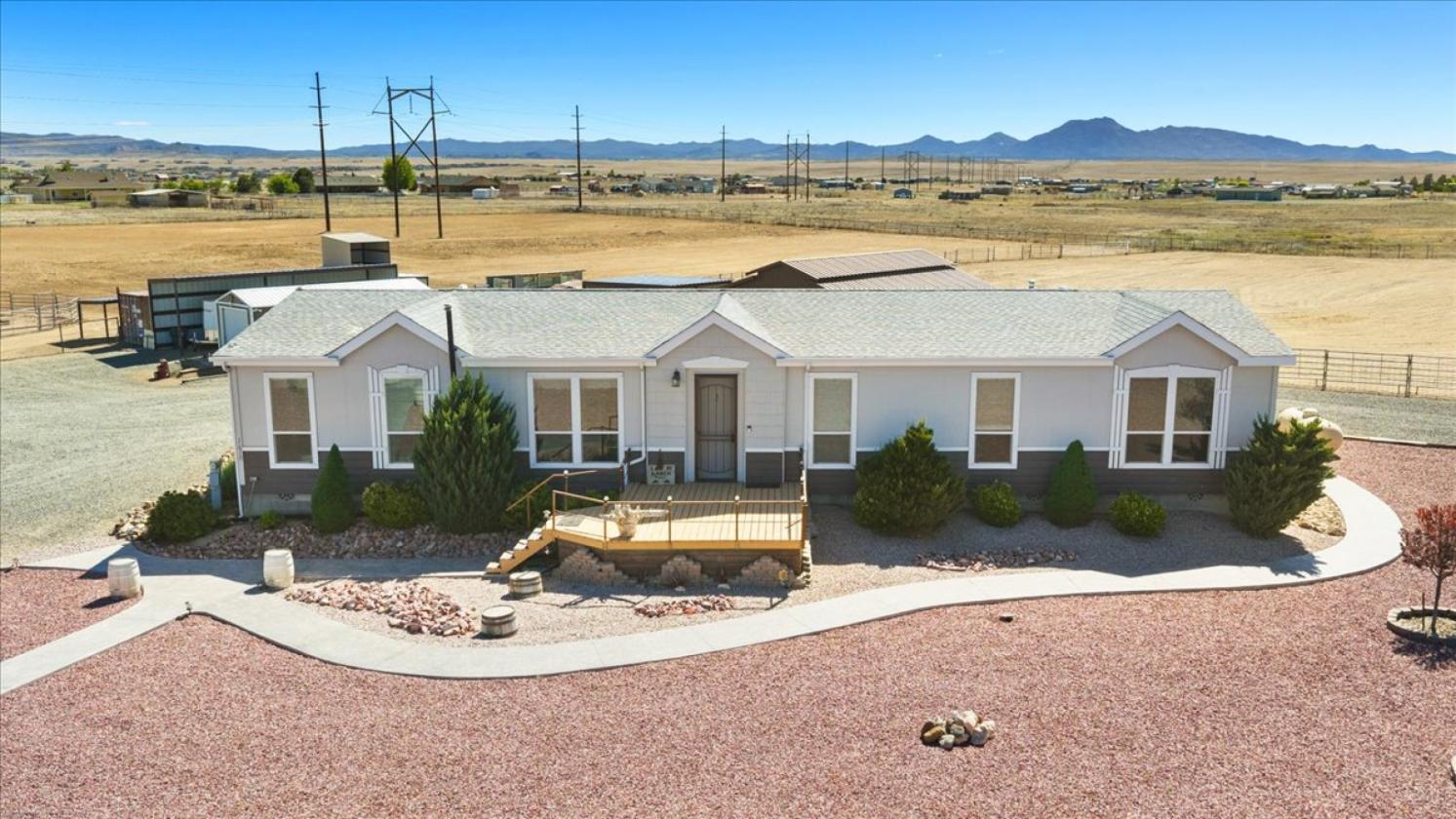 Space to Roam. Built for Horses. 10 Acres For You! - photo 4