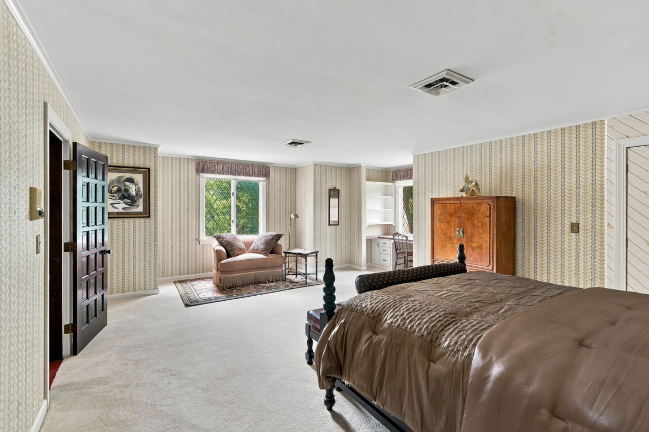 22+ Acre Estate w/Home, Barn & Lots of Open Fields - photo 19