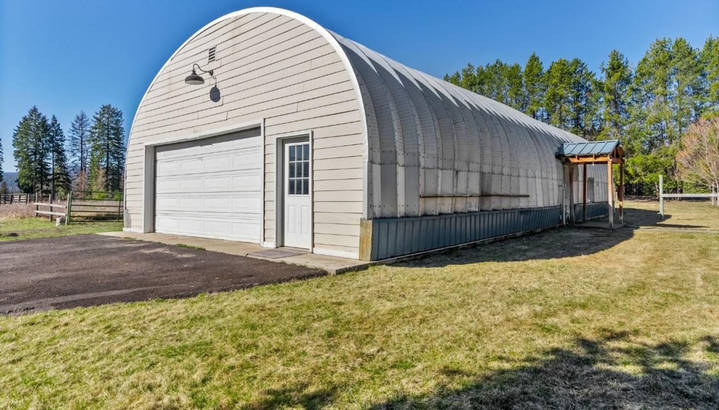 Built for Horses. Designed for Living. - photo 8