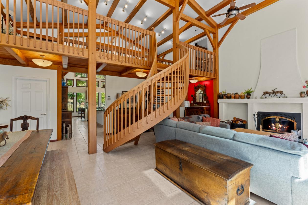 Applegate Riverfront Equestrian Property - photo 15