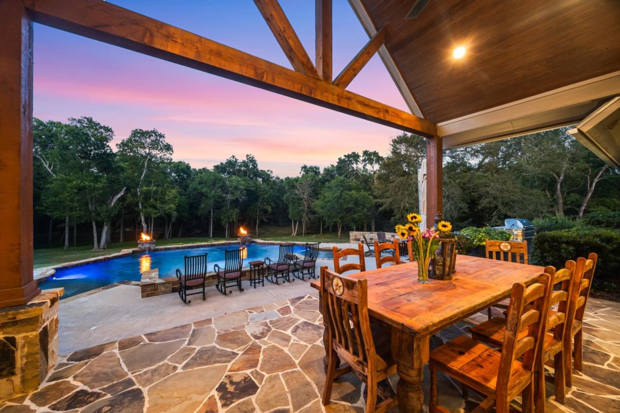 13.6 Acres of Luxury in the Gated Community - photo 21