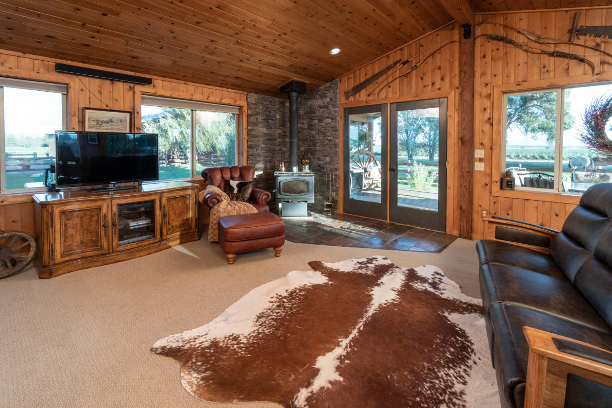 Dodds Road Hobby Horse Ranch Bend, Deschutes County, Oregon