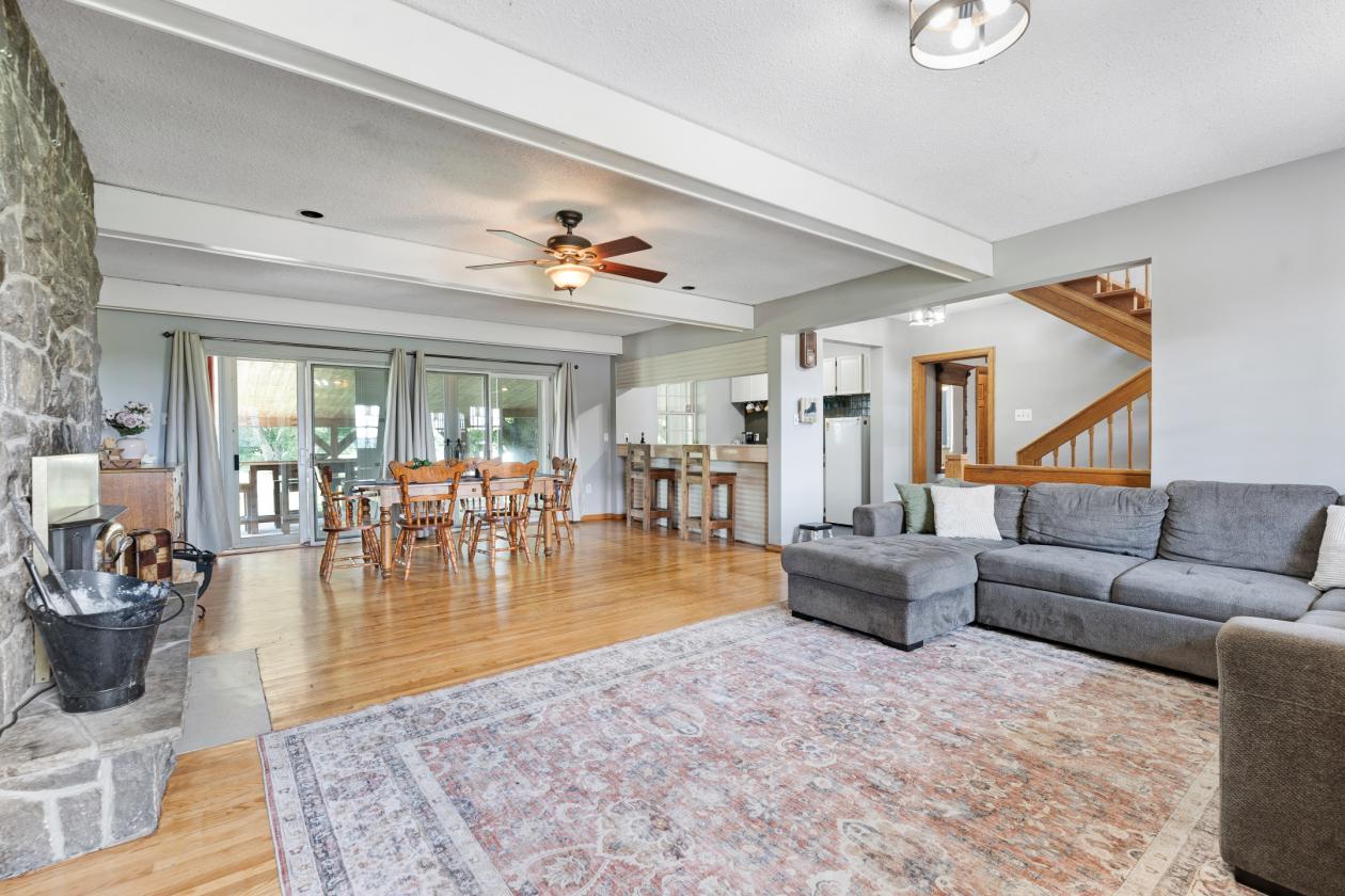 SURROUNDED BY VIBRANT EQUESTRIAN COMMUNITY - photo 13