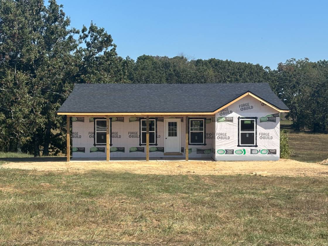 Horse Property for sale.