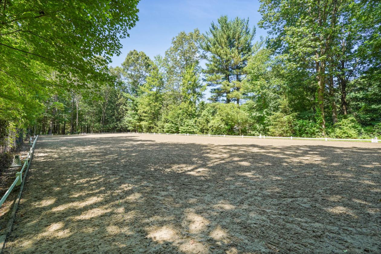 Meadow Ridge Farm - Luxury Horse Property - photo 28