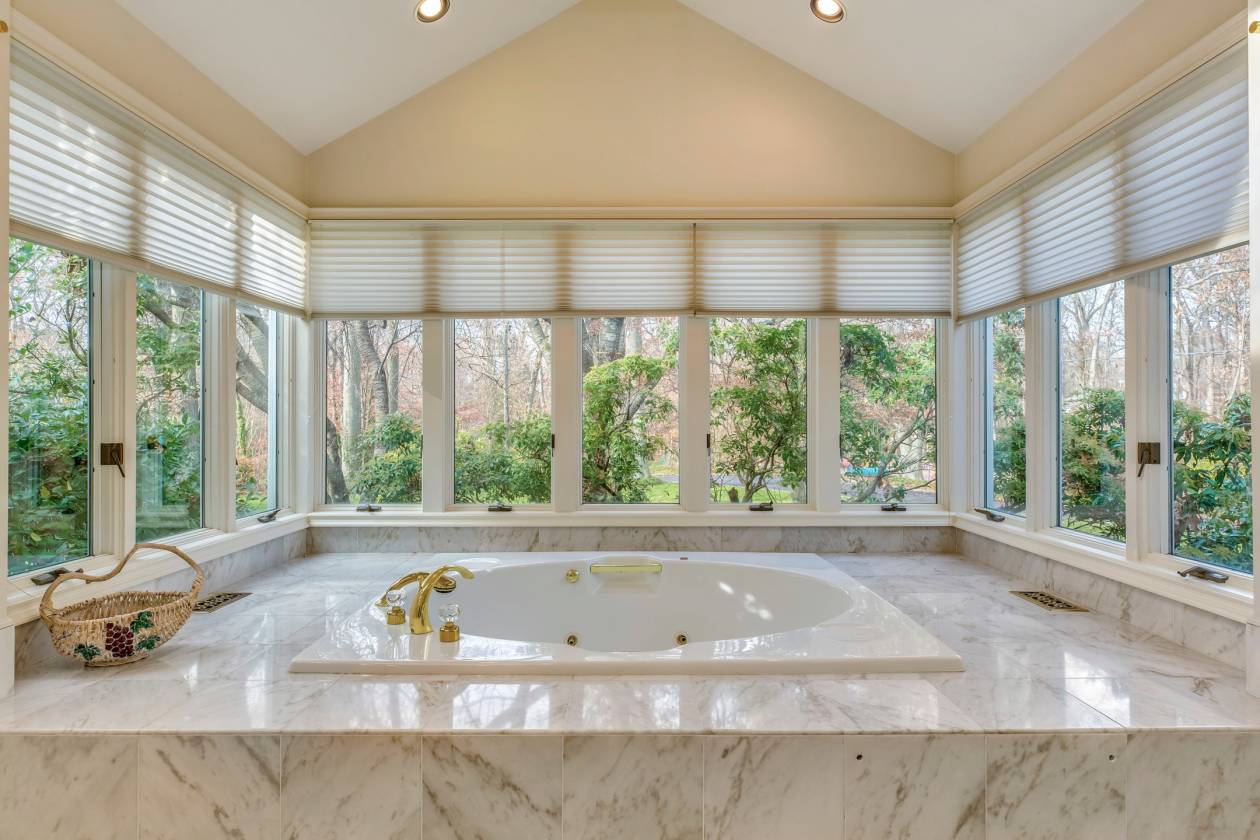 Extraordinary Custom Farm Ranch Old Brookville, Nassau County, New