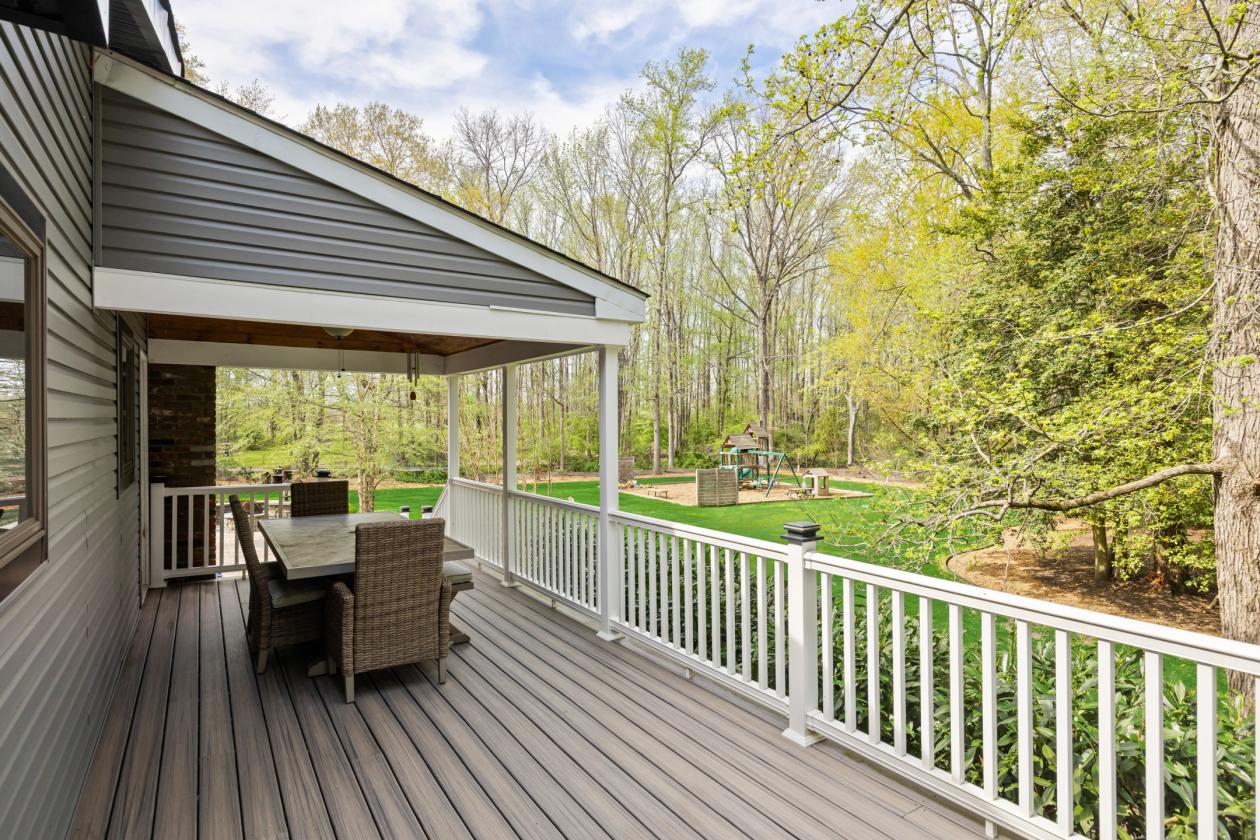 One-of-a-Kind Farmette with 3-Stall Barn - photo 12