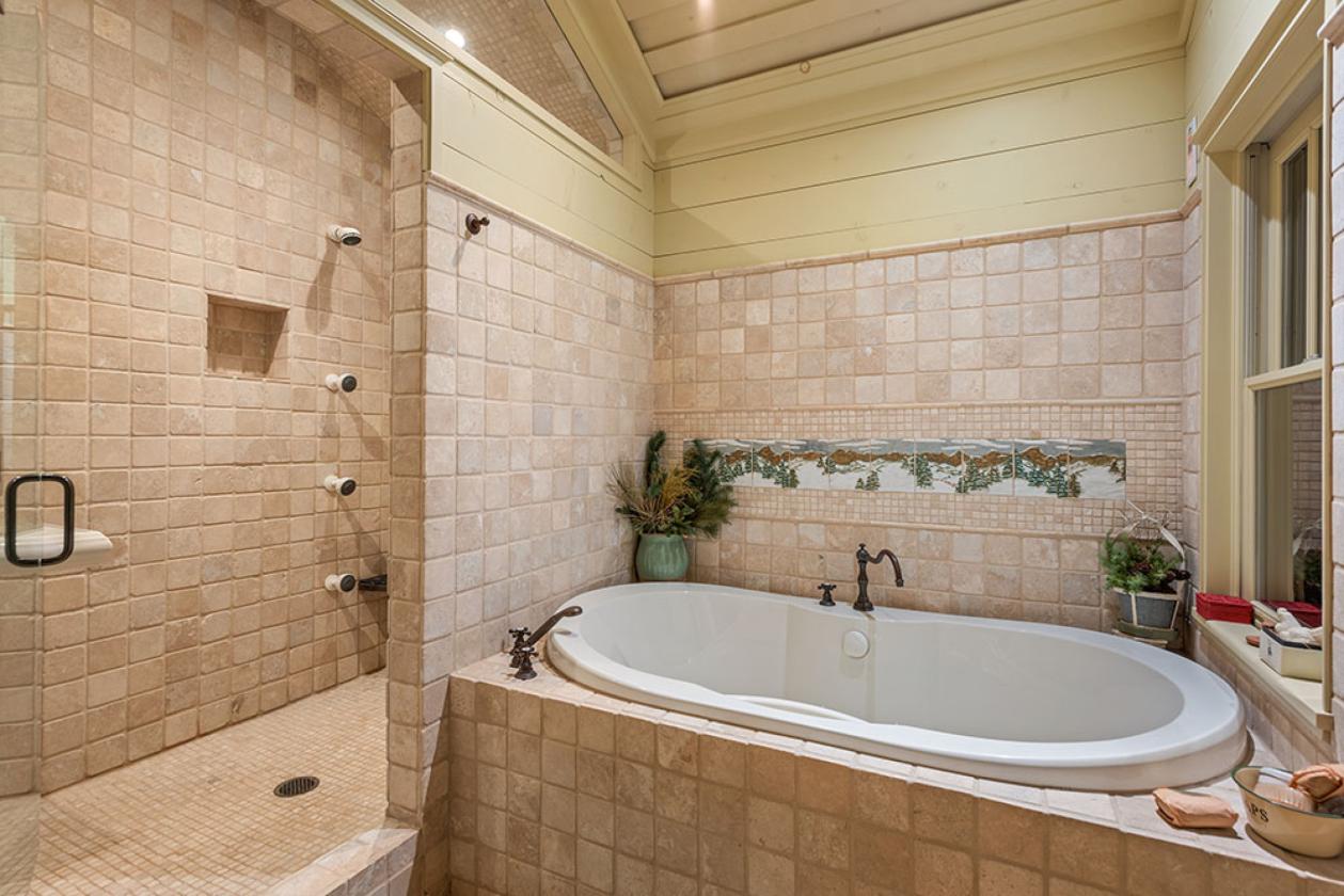 Quintessential Mountain Retreat - photo 13