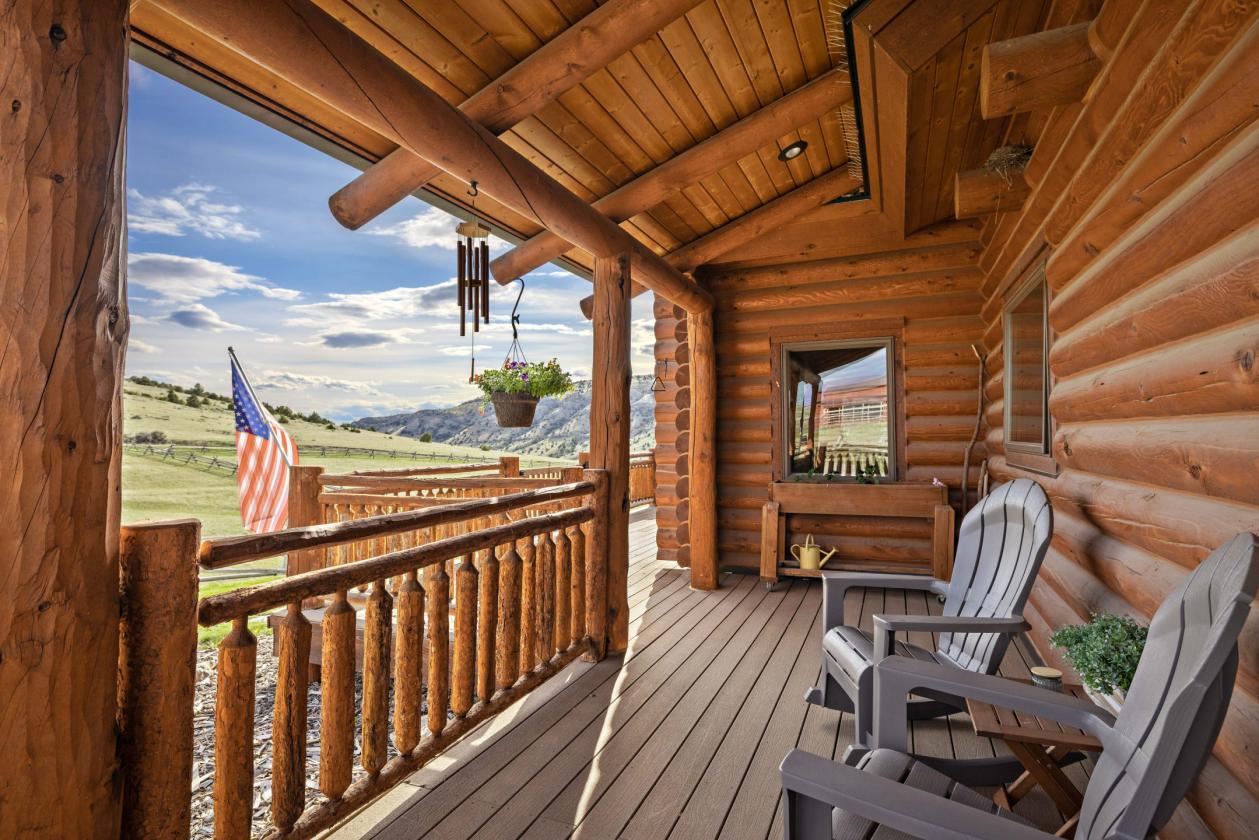 Dream log home on 20 Acres - Fenced & Ready - photo 1