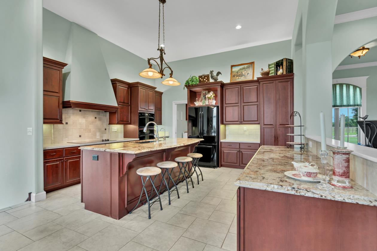Premier Equestrian Estate in Sedgwick County - photo 9