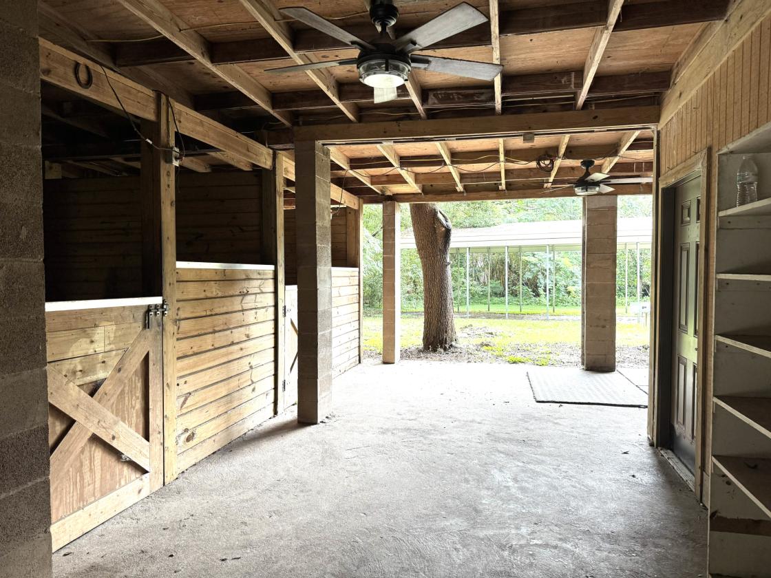 Country Charm, Suburban Ease in Central Florida - photo 2