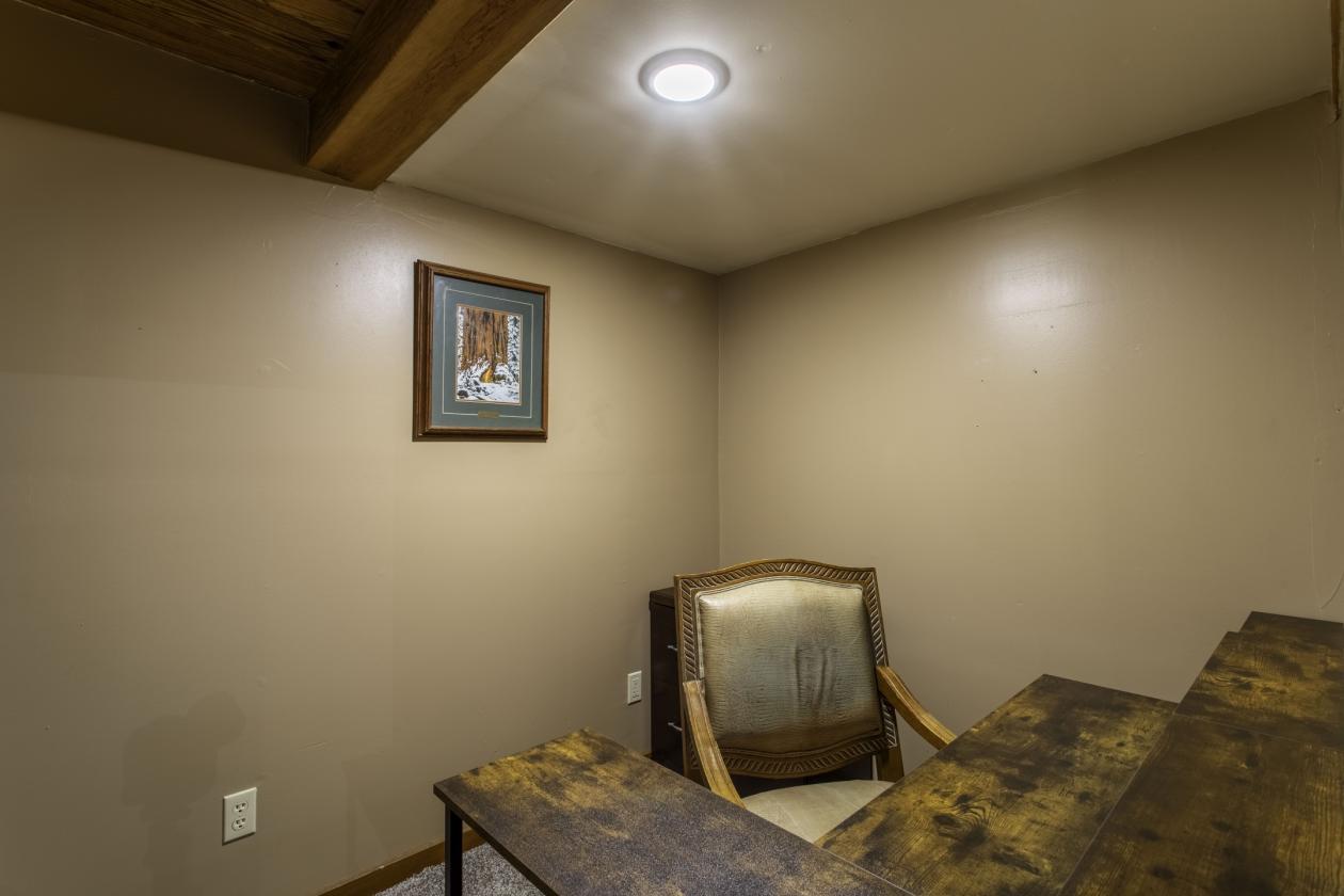 Luxury Timberframe Home with Horse Facilities - photo 22
