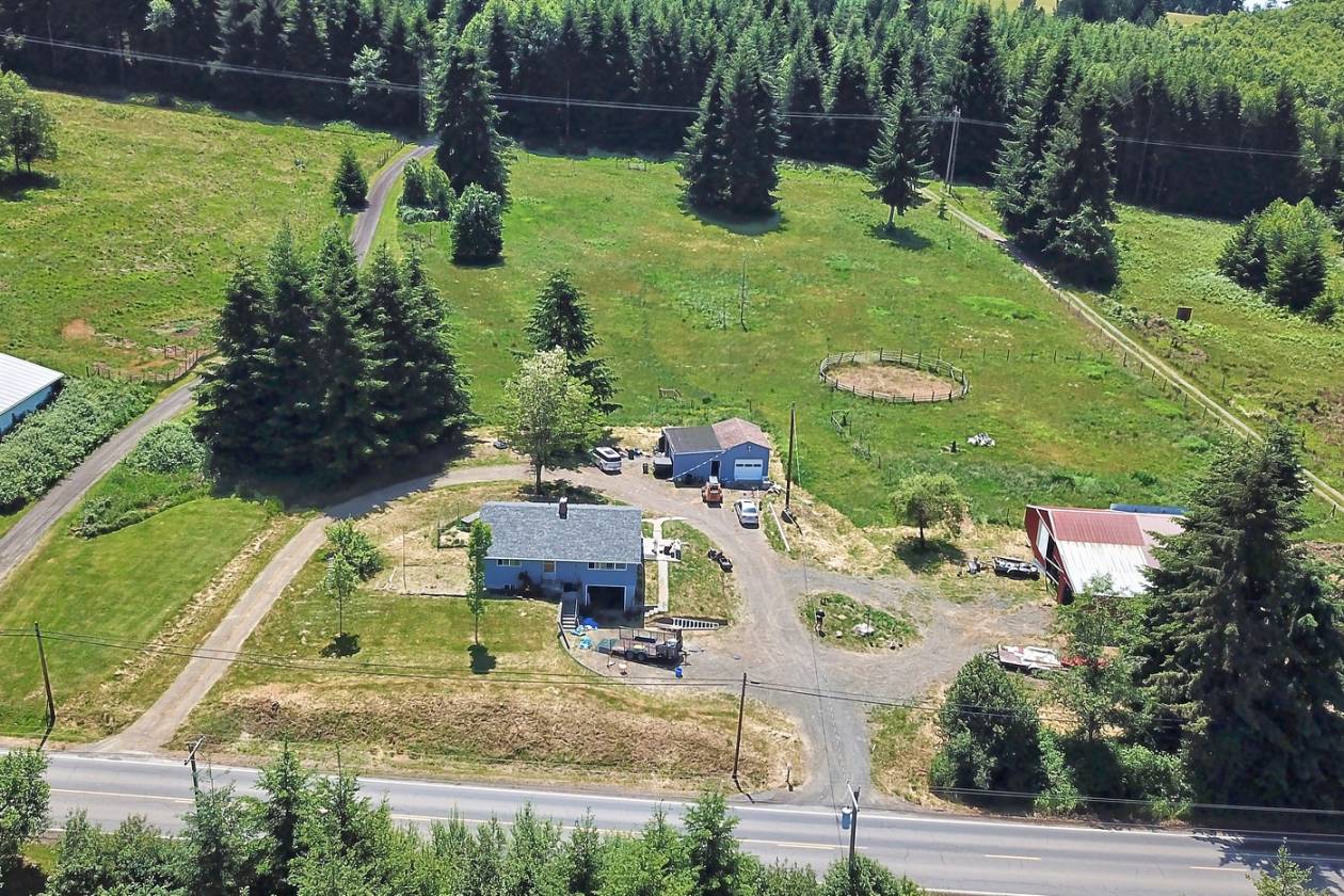 Horse Property for sale.