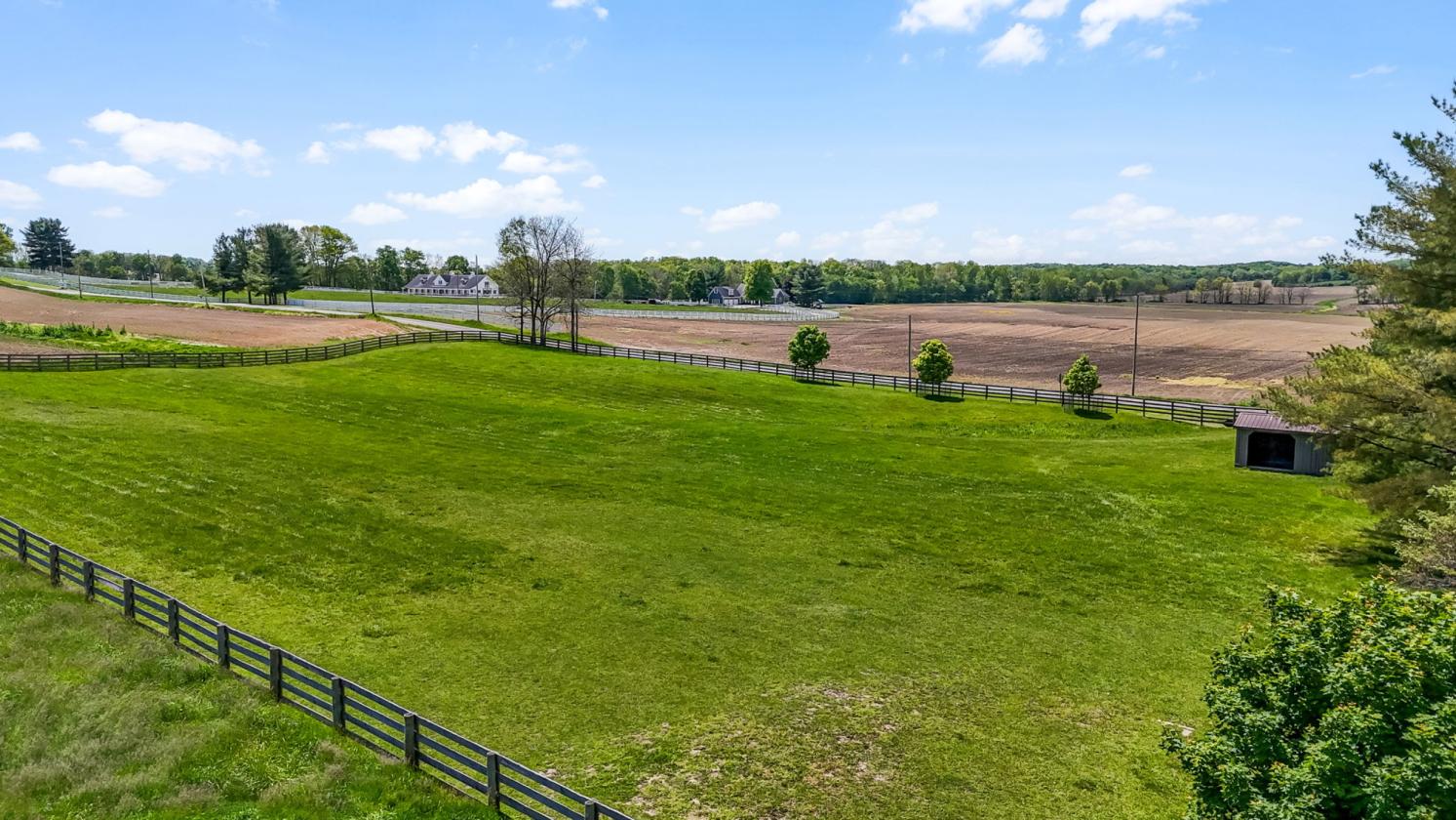 Exceptional Horse Property - photo 3