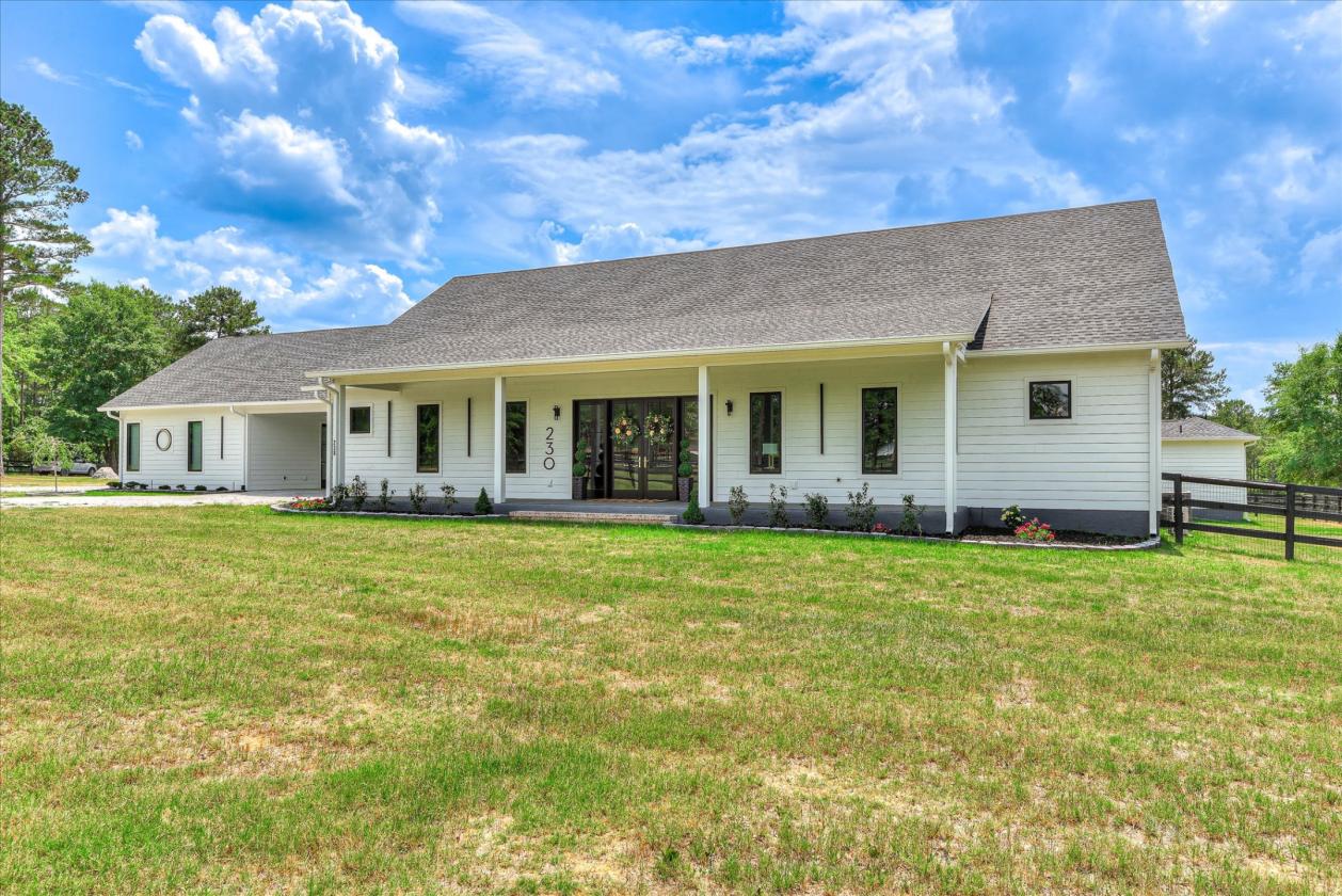 6 Stall Modern Luxury Farm in Equestrian Community - photo 30