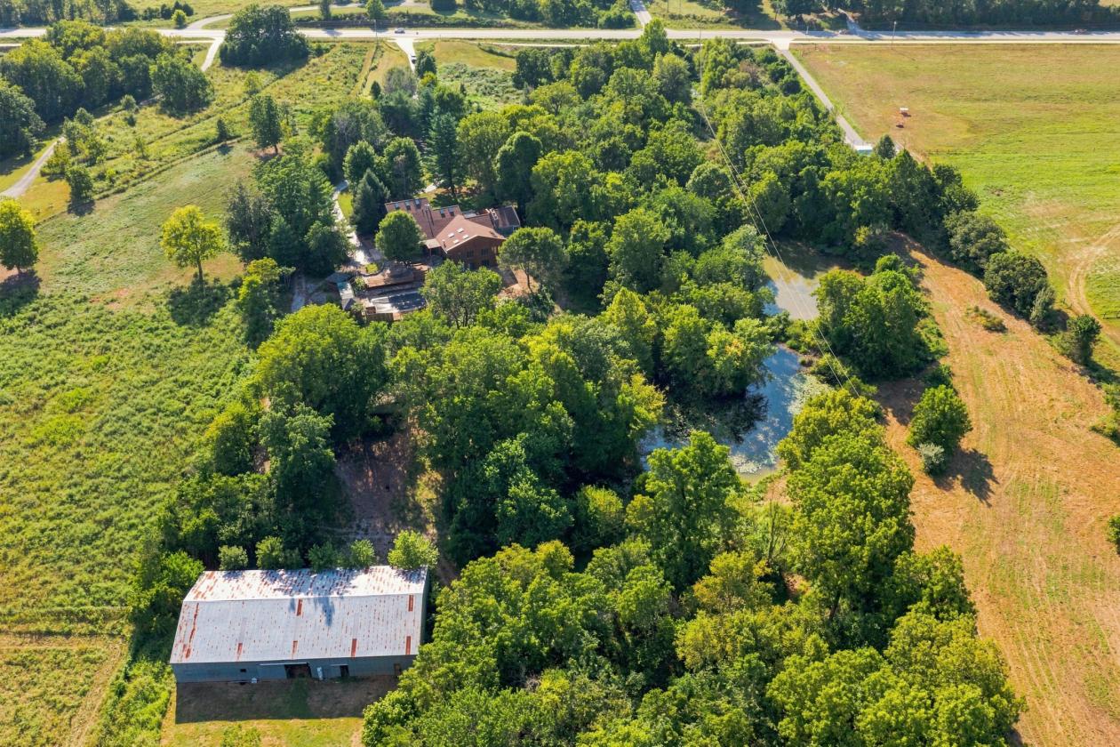 Legacy 56 ac. Estate- 7,800 sqft home, barn, creek - photo 28