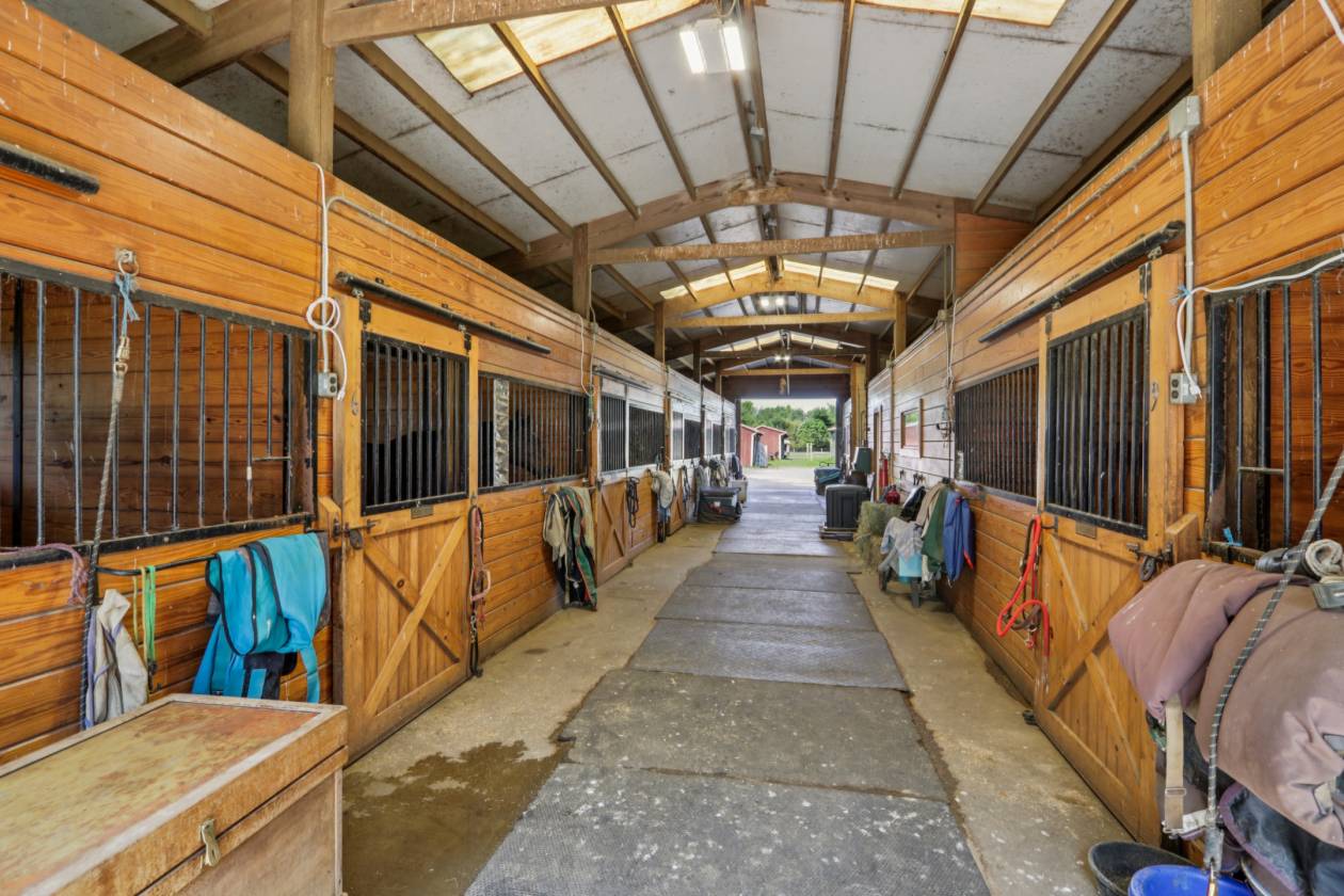 Equestrian Farm w/ 2 Homes & Caretaker Quarters - photo 11