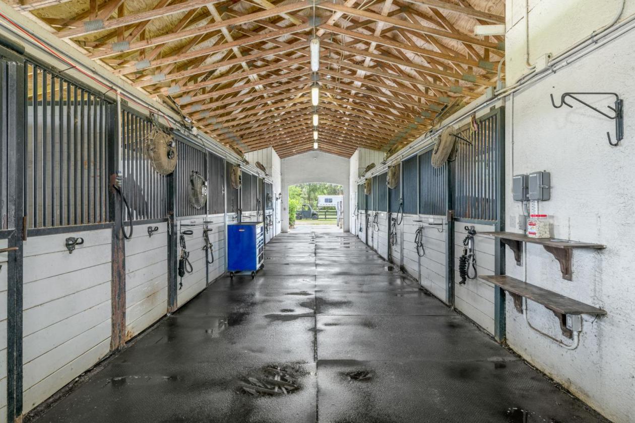 2.6 acre farm on Rolling Rock - photo 25