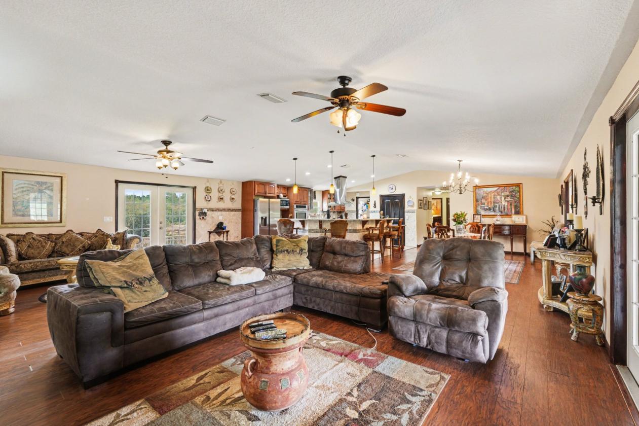 Affordable Equestrian property - photo 10