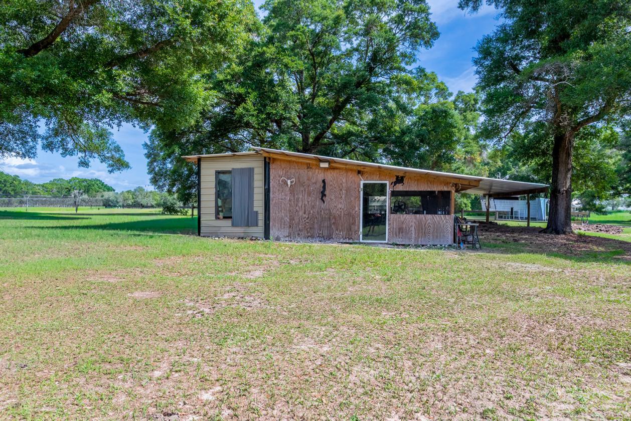 PROFESSIONAL ROPING ARENA IN NORTH FLORIDA - photo 12