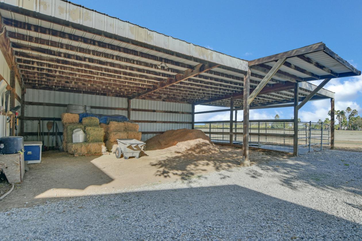 Brentwood 10 Acres with Custom Home, Covered Arena - photo 30