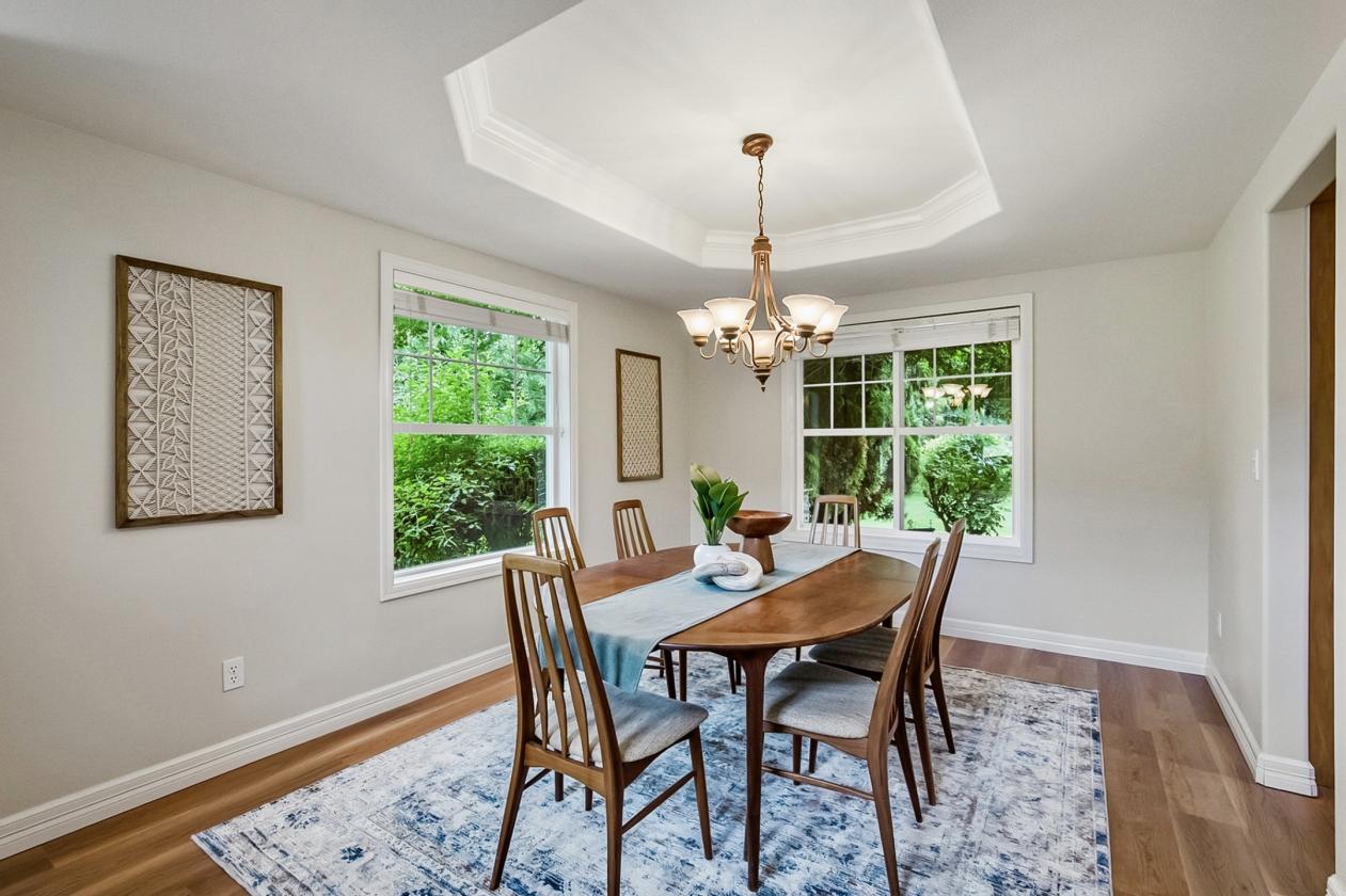 Modern Farmhouse Meets Horse Heaven - photo 18