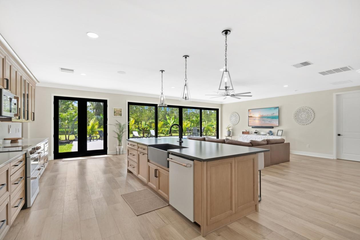 Luxury Modern Farm House Estate - photo 6