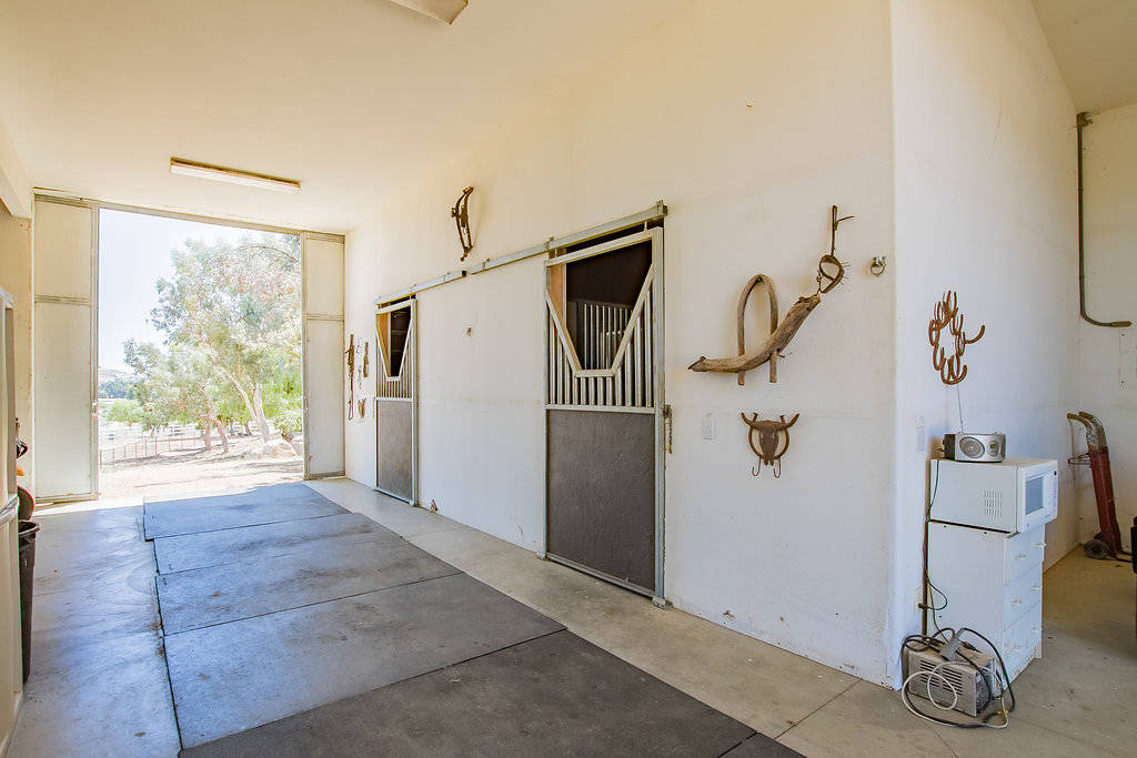 La Cresta Equestrian Estate Murrieta, Riverside County, California