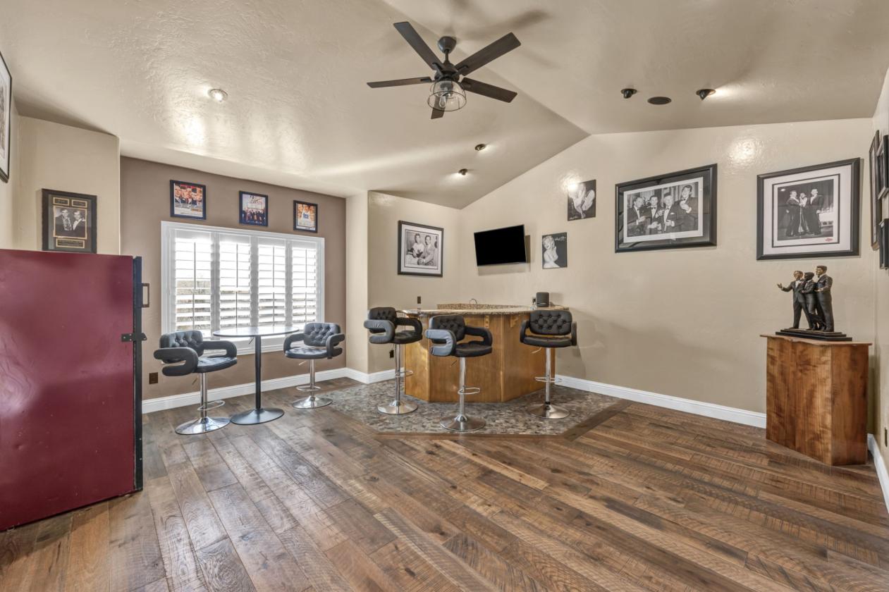 Privacy, Space, and Sierra Mountain Views - photo 23