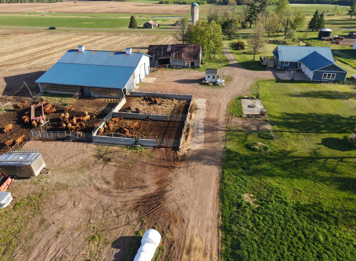 Move-In Ready Hobby Farm with Home - photo 2