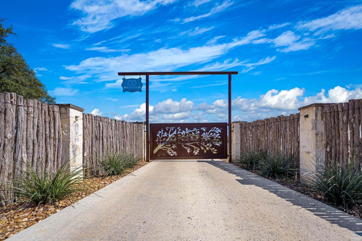 19.99 Acres With 2 Homes, Ideally Fenced - photo 20