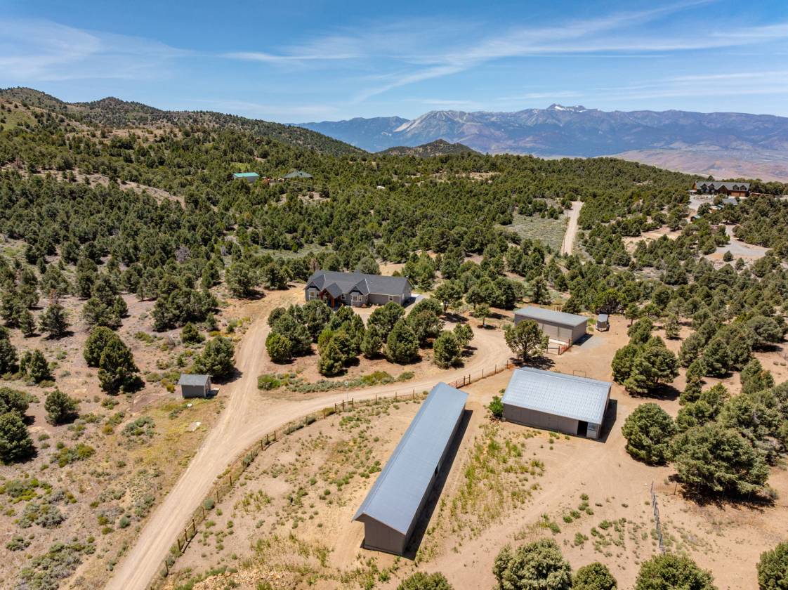 Horse Property for sale.