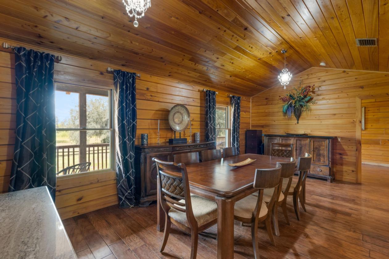 Luxury Farm on 5.96 Acres - photo 12