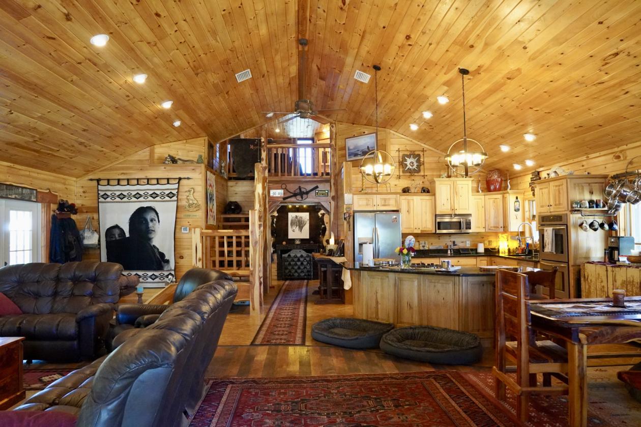 Exceptional gated equestrian estate - photo 10