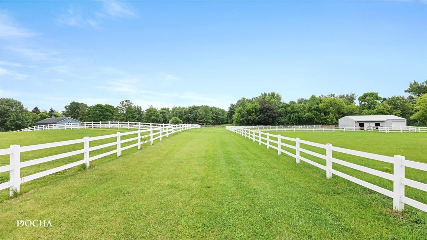 New Price! 3 Acre Private Horse Property - photo 6