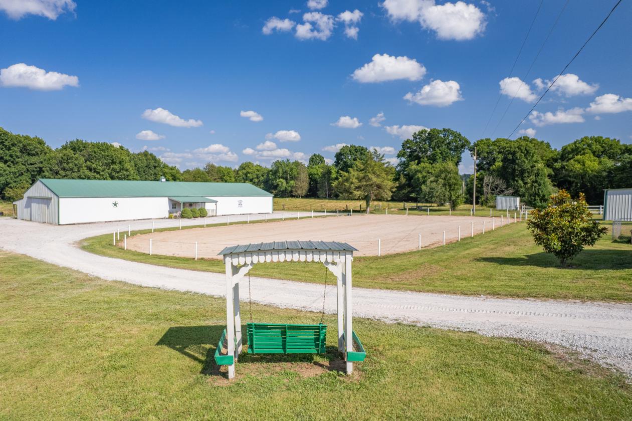 G&G Stables: 18+ acre Horse Facility - photo 13
